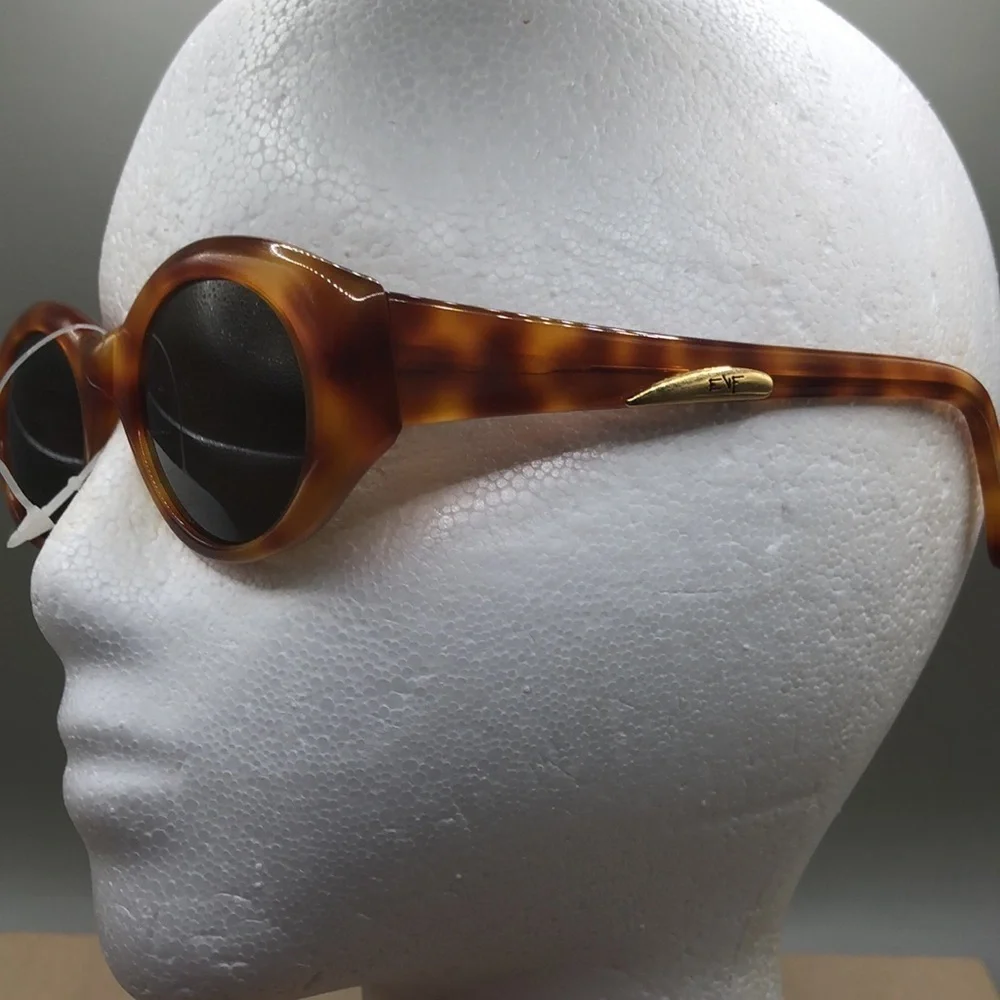 New old stock Egon Von Furstenberg sunglasses italy vintage MOD amber tortoise